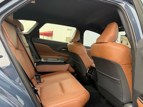 New 2026 Toyota Crown Signia image 8