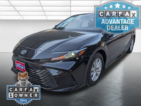 Used 2026 Toyota Camry LE FWD image 24