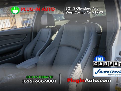 Used 2011 BMW 135i Coupe image 8