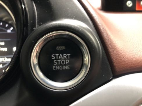 Used 2017 MAZDA CX-9 Signature image 29