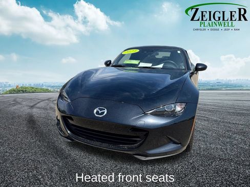 Used 2023 MAZDA MX-5 Miata Grand Touring RWD image 8