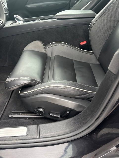 Used 2024 Volvo S60 B5 Plus AWD/4WD image 25