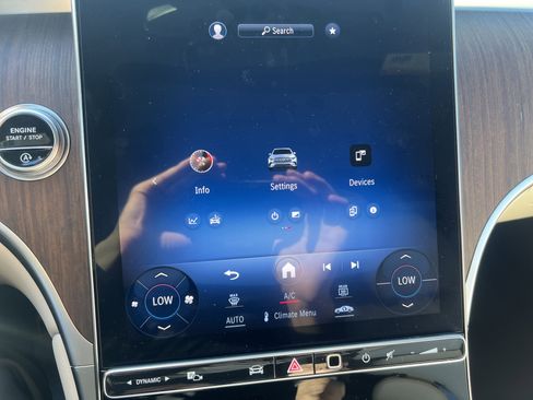 Certified 2024 Mercedes-Benz GLC 300 4MATIC image 24