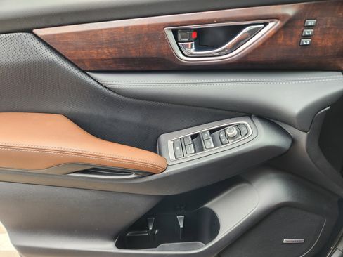 Used 2023 Subaru Ascent Touring image 28