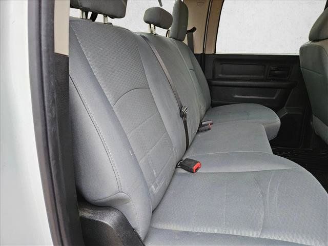 Used 2018 RAM 2500 Tradesman w/ Chrome Appearance Group AWD/4WD image 23