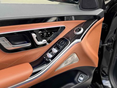 Used 2022 Mercedes-Benz S 500 4MATIC image 16