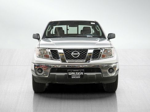 Used 2009 Nissan Frontier SE RWD image 8