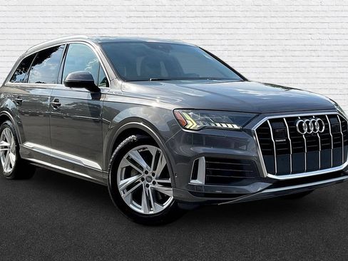 Used 2021 Audi Q7 3.0T Prestige AWD/4WD image 3