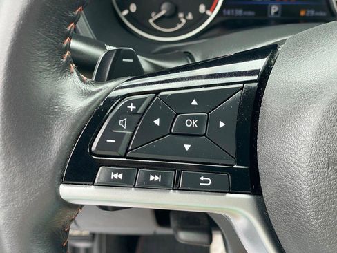 Used 2023 Nissan Altima 2.5 SR FWD image 15