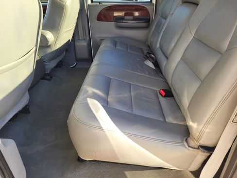 Used 2003 Ford F350 Lariat image 13