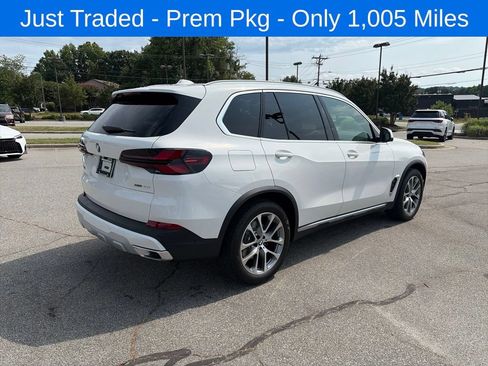 Used 2026 BMW X5 xDrive40i w/ Premium Package AWD/4WD image 4
