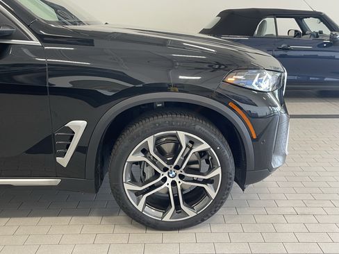 Used 2026 BMW X5 xDrive40i AWD/4WD image 4