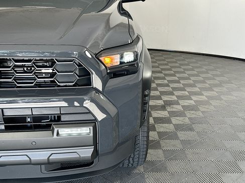 Used 2026 Toyota 4Runner TRD Off-Road Premium AWD/4WD image 9