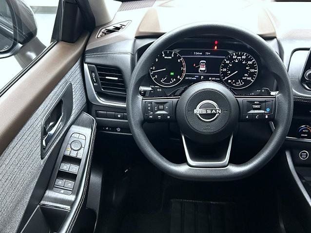 Certified 2023 Nissan Rogue SV AWD/4WD image 12