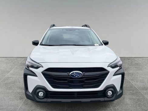 Certified 2025 Subaru Outback Onyx Edition w/ Popular Package #2 image 8