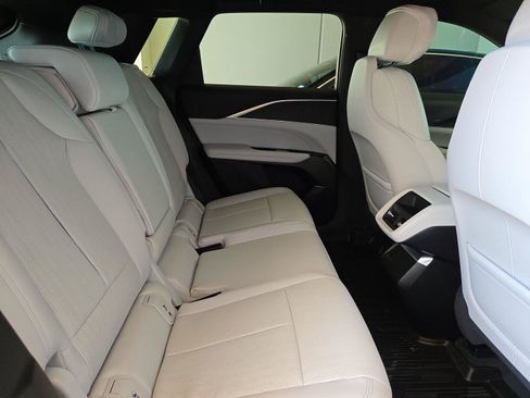 Certified 2024 Cadillac Lyriq Sport RWD image 30
