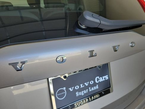 Used 2023 Volvo XC90 B6 Plus w/ Protection Package AWD/4WD image 10