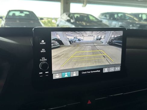 Used 2025 Honda HR-V EX-L image 18