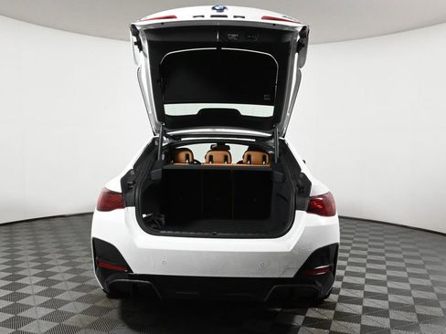 Used 2025 BMW i4 M50 w/ Premium Package image 39