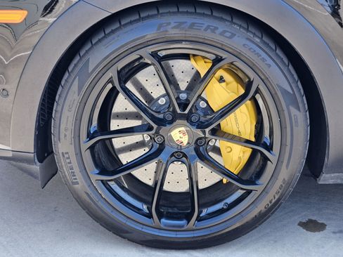 Certified 2024 Porsche Cayenne Turbo GT AWD/4WD image 14