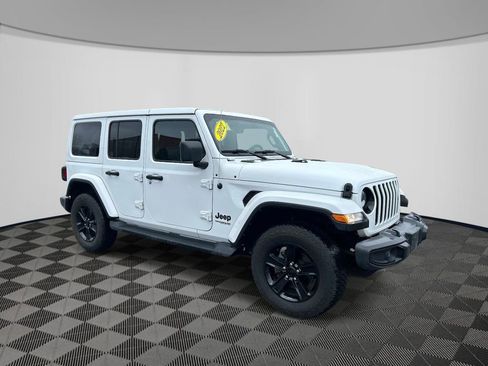 Certified 2022 Jeep Wrangler Unlimited Sahara image 3