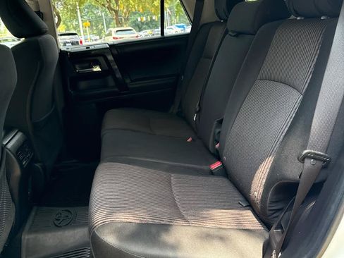 Used 2022 Toyota 4Runner TRD Off-Road AWD/4WD image 11