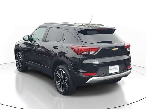 Certified 2024 Chevrolet TrailBlazer LT w/ Convenience Package AWD/4WD image 3
