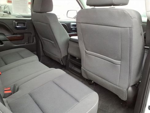 Used 2018 GMC Sierra 1500 SLE w/ SLE Value Package image 23