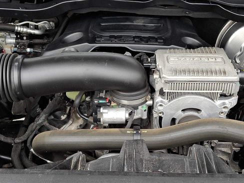 Used 2022 RAM 1500 Big Horn AWD/4WD image 29