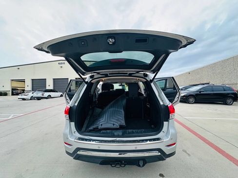 Used 2014 Nissan Pathfinder SL w/ SL Premium Package image 20