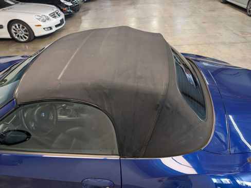 Used 2006 BMW M Roadster RWD image 30