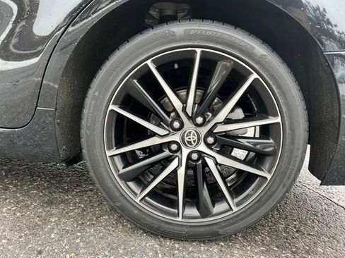 Used 2021 Toyota Camry SE image 15