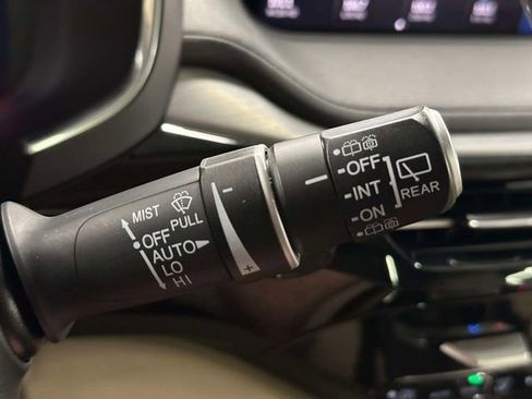 Used 2023 Acura MDX SH-AWD w/ Technology Package image 35