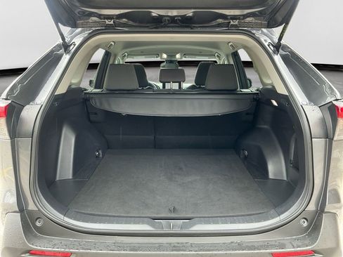 Used 2024 Toyota RAV4 XLE image 17