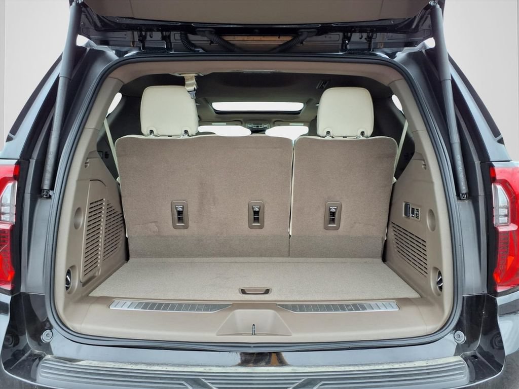 New 2026 GMC Yukon Denali w/ Sun & Power Step Package AWD/4WD image 8