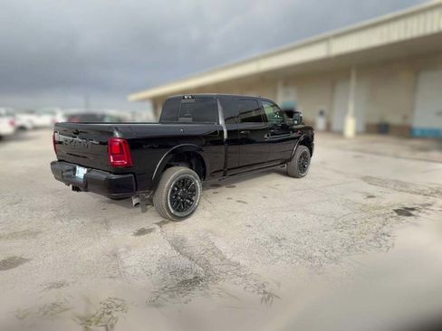 New 2026 RAM 2500 Limited image 12