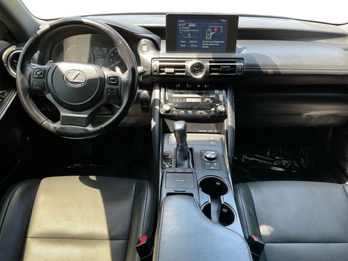 Used 2022 Lexus IS 300 w/ Premium Package RWD image 10