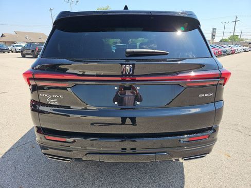 Used 2025 Buick Enclave Sport Touring w/ Super Cruise Package FWD image 7
