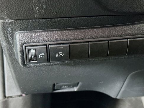 Used 2024 Toyota Corolla LE image 15