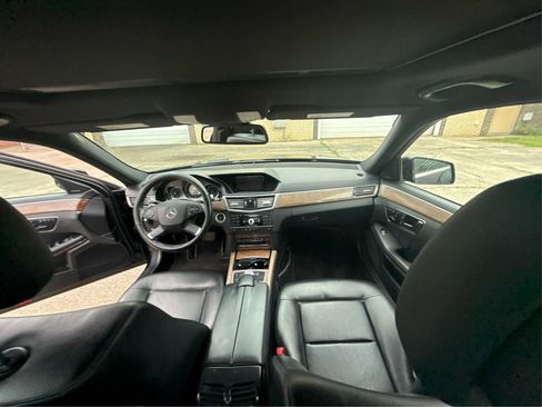 Used 2011 Mercedes-Benz E 350 4MATIC Sedan image 22