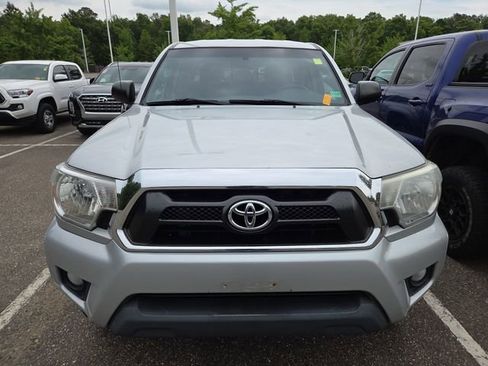 Used 2013 Toyota Tacoma PreRunner w/ SR5 Pkg RWD image 8