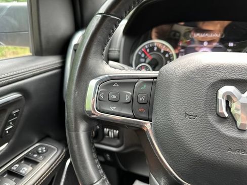 Used 2024 RAM 1500 Laramie AWD/4WD image 23