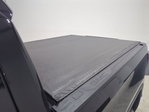 Used 2021 GMC Sierra 1500 Denali w/ Denali Ultimate Package image 11