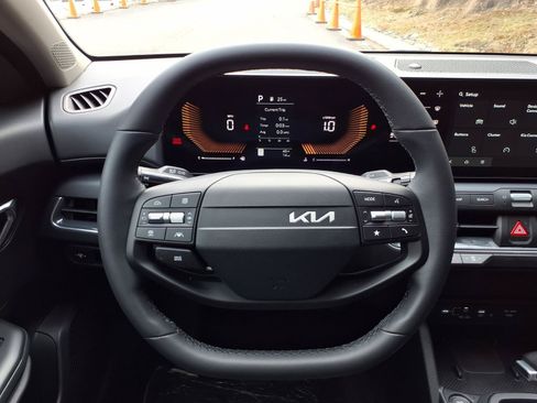 New 2026 Kia K4 EX FWD image 7