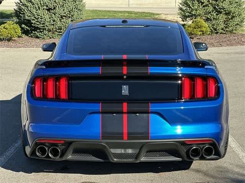 Used 2017 Ford Mustang Shelby GT350 image 4