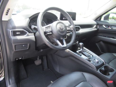 Used 2023 MAZDA CX-5 AWD 2.5 S w/ Premium Package image 18