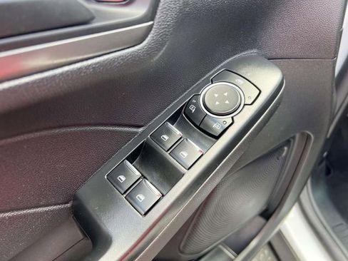 Certified 2025 Ford Escape Active FWD image 12