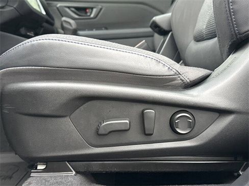 Used 2025 Subaru Forester Premium image 24