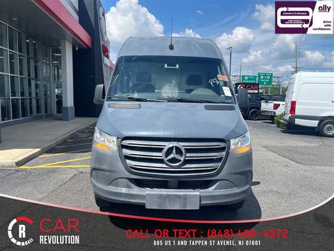 Used 2019 Mercedes-Benz Sprinter 170 image 2