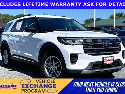Used 2025 Ford Explorer Active